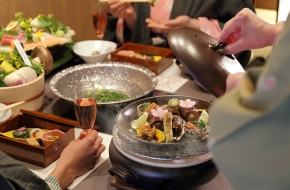 贅沢な和のコース料理で一家団らん